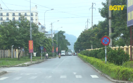 Tr&ecirc;n 3,1 tỷ đồng lắp đặt hệ thống đ&egrave;n t&iacute;n hiệu giao th&ocirc;ng 