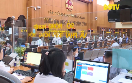 Tr&ecirc;n 96% TTHC tại Trung t&acirc;m phục vụ HCC giải quyết trước hạn 