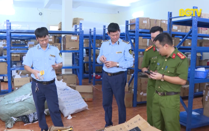 Triển khai cao điểm chống bu&ocirc;n lậu, gian lận thương mại v&agrave; h&agrave;ng giả