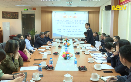 Triển khai quan hệ đối t&aacute;c Hải quan - Doanh nghiệp