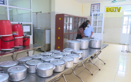Triển khai th&aacute;ng h&agrave;nh động v&igrave; an to&agrave;n thực phẩm năm 2022