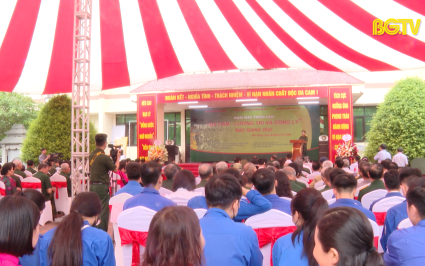 Triển l&atilde;m "Da cam - Lương tri v&agrave; c&ocirc;ng l&yacute;"