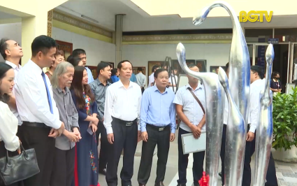 Triển l&atilde;m Mỹ thuật Bắc Giang 2024