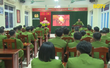 Trực sẵn s&agrave;ng chiến đấu bảo đảm ph&ograve;ng ch&aacute;y chữa ch&aacute;y trong đ&ecirc;m Giao thừa