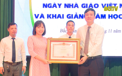 Trường Đại học N&ocirc;ng - L&acirc;m kỷ niệm 40 năm ng&agrave;y Nh&agrave; gi&aacute;o Việt Nam