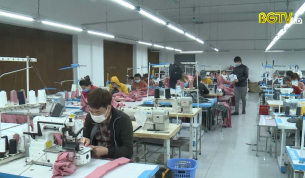 Truyền h&igrave;nh C&ocirc;ng đo&agrave;n: C&ocirc;ng đo&agrave;n với c&ocirc;ng t&aacute;c ph&ograve;ng chống dịch Covid- 19