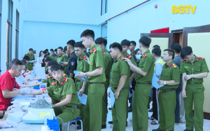 Truyền h&igrave;nh Nh&acirc;n đạo: H&agrave;nh tr&igrave;nh đỏ