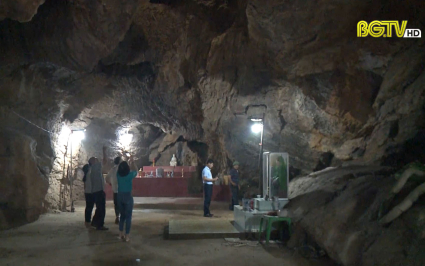 Truyền thuyết Hang Non