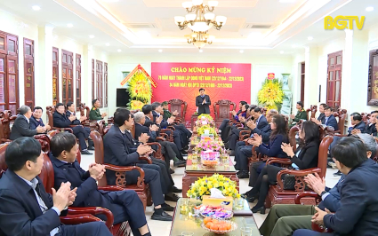 Ch&uacute;c mừng Bộ CHQS tỉnh nh&acirc;n Ng&agrave;y th&agrave;nh lập Qu&acirc;n đội nh&acirc;n d&acirc;n Việt Nam 