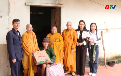 Từ ph&oacute;ng sự đến h&agrave;nh tr&igrave;nh kết nối y&ecirc;u thương 