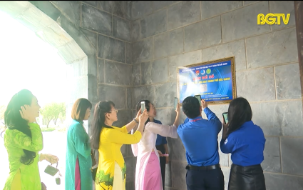Tuổi trẻ Bắc Giang tuy&ecirc;n truyền, quảng b&aacute;, giới thiệu n&eacute;t đẹp văn h&oacute;a Bắc Giang