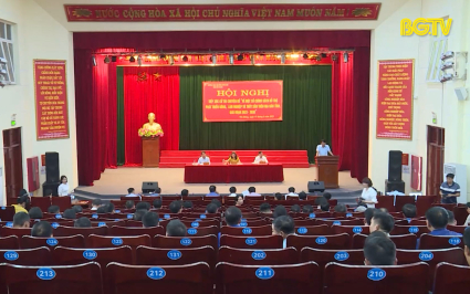 Tiếp x&uacute;c cử tri chuy&ecirc;n đề tại huyện Y&ecirc;n Dũng v&agrave; T&acirc;n Y&ecirc;n