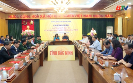 UBND tỉnh gặp mặt c&aacute;n bộ y tế l&agrave; người con qu&ecirc; hương Bắc Ninh