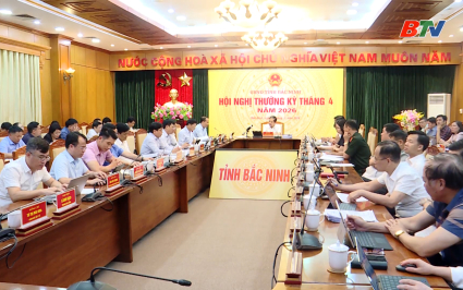 UBND tỉnh họp phi&ecirc;n thường kỳ th&aacute;ng 4 