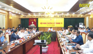 UBND tỉnh họp thường kỳ th&aacute;ng 11