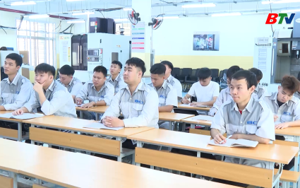 Ươm mầm Đảng vi&ecirc;n trong trường học