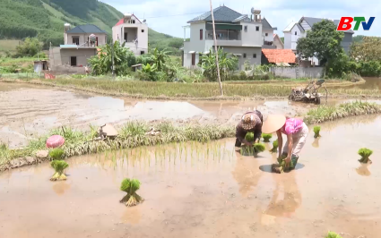 Vận h&agrave;nh ch&iacute;nh quyền 2 cấp: C&aacute;n bộ gần d&acirc;n, s&aacute;t d&acirc;n hơn 
