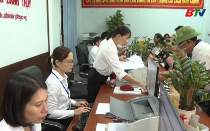 Văn ho&aacute; c&ocirc;ng vụ - Động lực n&acirc;ng hiệu quả ch&iacute;nh quyền hai cấp