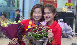 VĐV điền kinh Nguyễn Thị Oanh gi&agrave;nh 3 HCV SEA Games 30