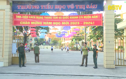 V&igrave; một cổng trường an to&agrave;n giao th&ocirc;ng 