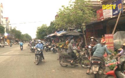 Việt Y&ecirc;n: Phức tạp vi phạm h&agrave;nh lang giao th&ocirc;ng tr&ecirc;n đường tỉnh 295B   