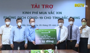 Vietcombank ủng hộ Bắc Giang 5 tỷ đồng mua vaccine ph&ograve;ng dịch Covid-19