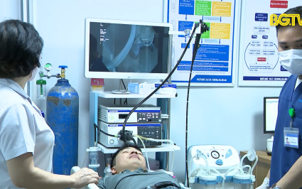 X&atilde; hội ho&aacute; y tế, đ&aacute;p ứng nhu cầu kh&aacute;m chữa bệnh của nh&acirc;n d&acirc;n
