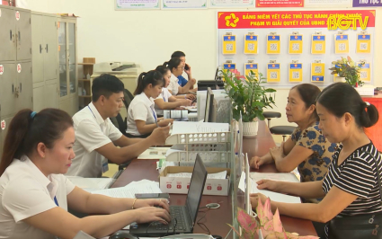 X&acirc;y dựng ch&iacute;nh quyền th&acirc;n thiện trọng d&acirc;n, v&igrave; d&acirc;n