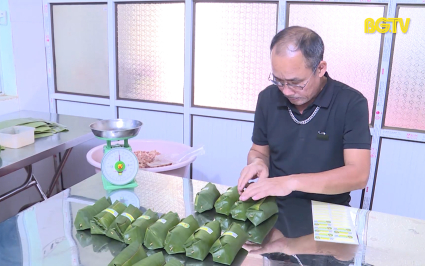 X&acirc;y dựng Đảng: Đảng l&atilde;nh đạo sản xuất sản phẩm thế mạnh địa phương