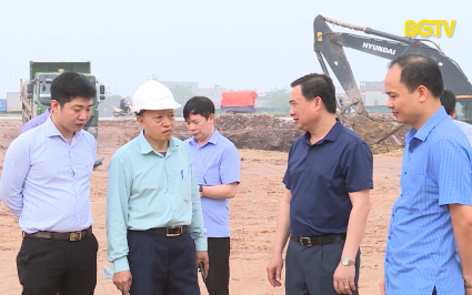 X&acirc;y dựng Đảng: Sơ kết giữa nhiệm kỳ