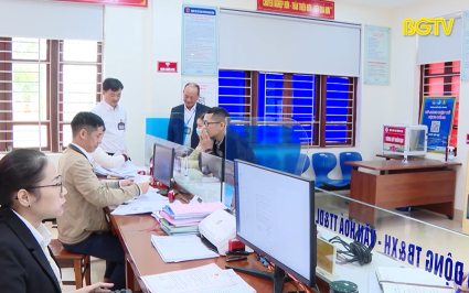 X&acirc;y dựng Đảng: Vai tr&ograve; Đảng vi&ecirc;n trong tinh gọn bộ m&aacute;y