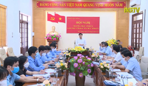 X&acirc;y dựng đội ngũ c&aacute;n bộ đ&aacute;p ứng ngang tầm nhiệm vụ thời kỳ mới