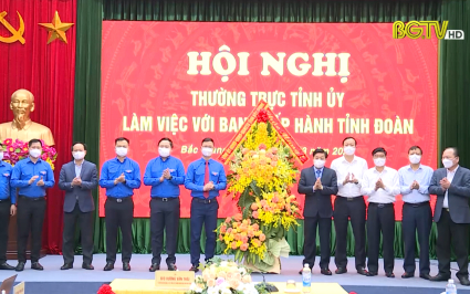 X&acirc;y dựng lớp thanh ni&ecirc;n c&oacute; tr&aacute;ch nhiệm x&atilde; hội v&agrave; kh&aacute;t vọng vươn l&ecirc;n 