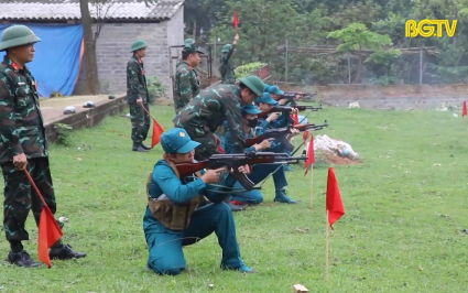 X&acirc;y dựng lực lượng d&acirc;n qu&acirc;n tự vệ vững mạnh, rộng khắp