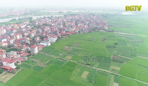 Xu&acirc;n Cẩm khắc ghi lời B&aacute;c