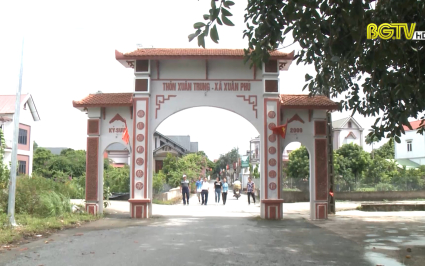 Xu&acirc;n Trung - L&agrave;ng văn h&oacute;a cấp tỉnh