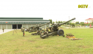 Đo&agrave;n Ph&aacute;o binh Bến Hải anh h&ugrave;ng