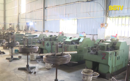 Y&ecirc;n Dũng ph&aacute;t triển tiểu thủ c&ocirc;ng nghiệp