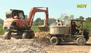 Y&ecirc;n Thế đẩy nhanh tiến độ c&aacute;c c&ocirc;ng tr&igrave;nh trọng điểm 