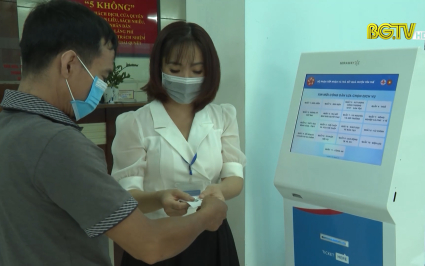 Y&ecirc;n Thế đổi mới hoạt động bộ phận một cửa, chuyển đổi số phục vụ người d&acirc;n